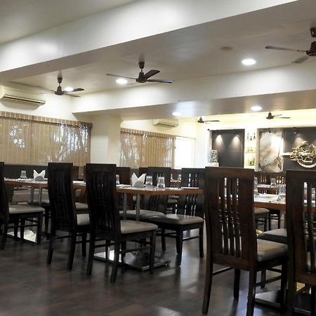 שירדי Hotel Sai Miracle מראה חיצוני תמונה