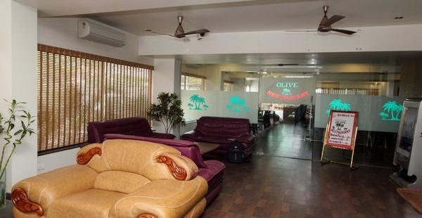 שירדי Hotel Sai Miracle מראה חיצוני תמונה