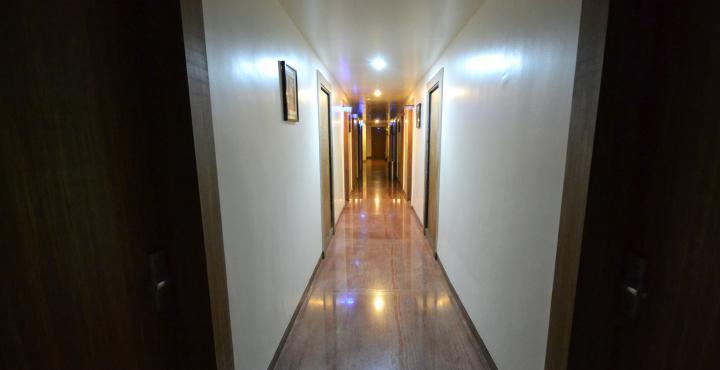 שירדי Hotel Sai Miracle מראה חיצוני תמונה