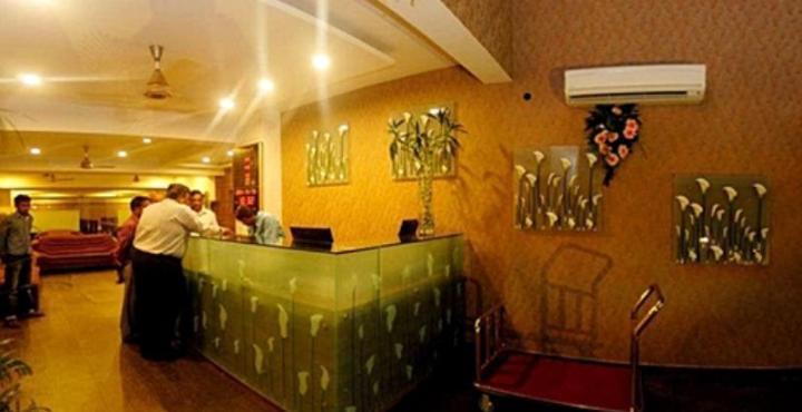 שירדי Hotel Sai Miracle מראה חיצוני תמונה