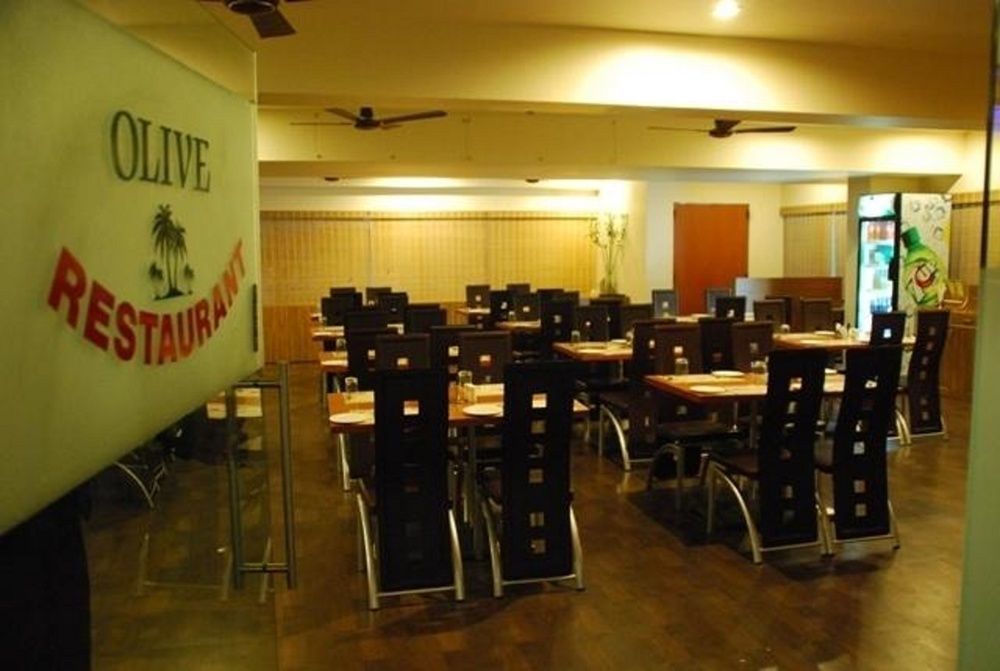 שירדי Hotel Sai Miracle מראה חיצוני תמונה